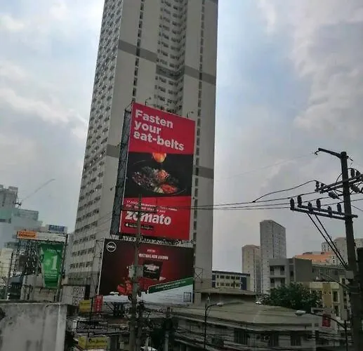 Urban Deca Edsa Budget Place W/ Unli Wi-fi Netflix Apartment *